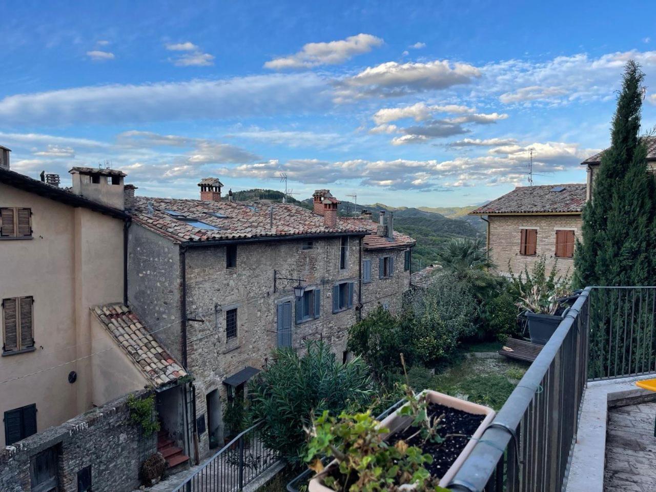 Villa Casa Di Duccio à Montone  Extérieur photo