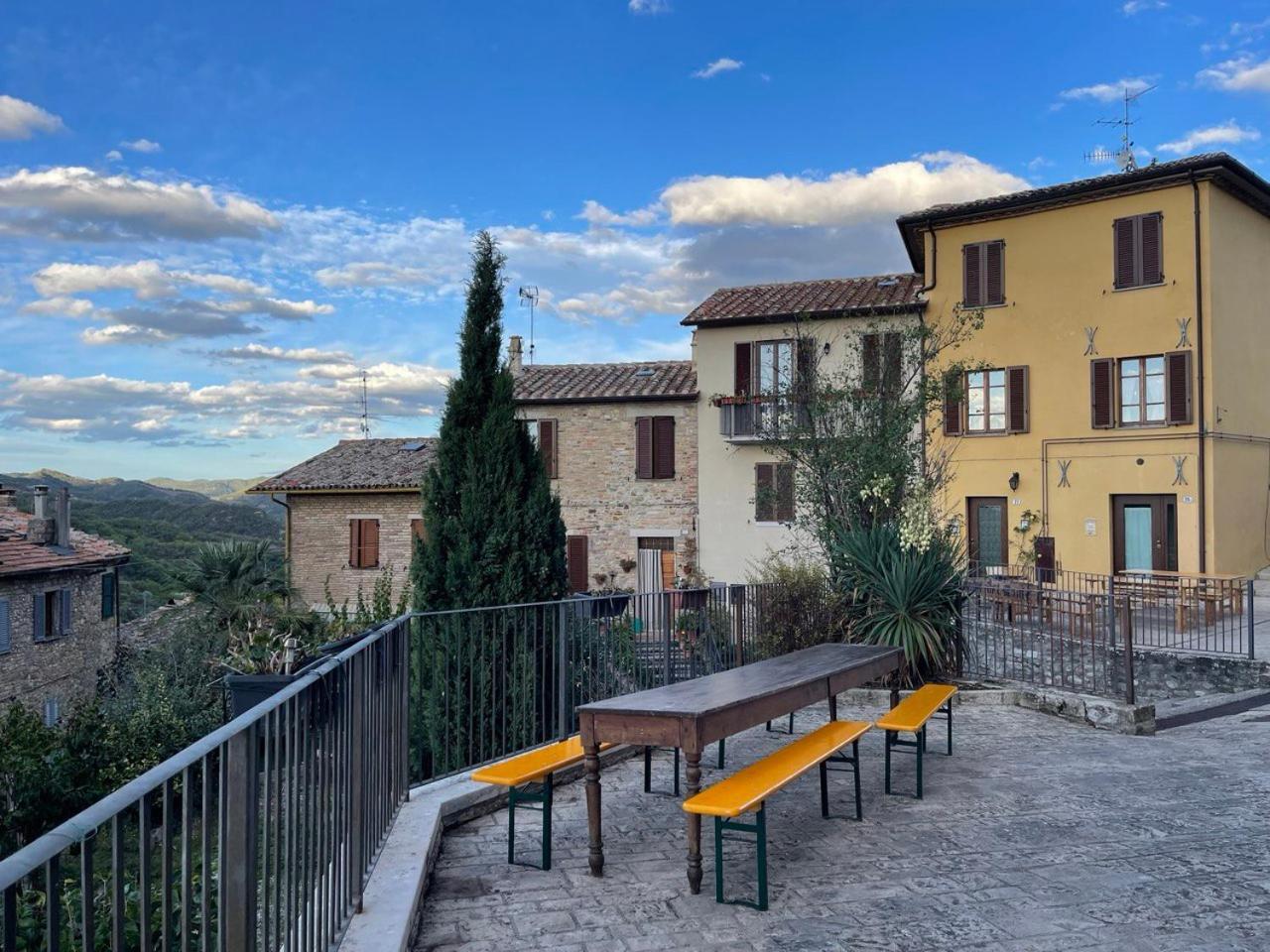 Villa Casa Di Duccio à Montone  Extérieur photo